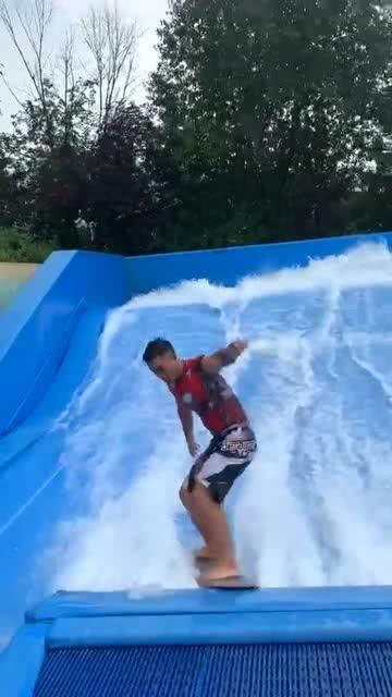 蓝点的冒险