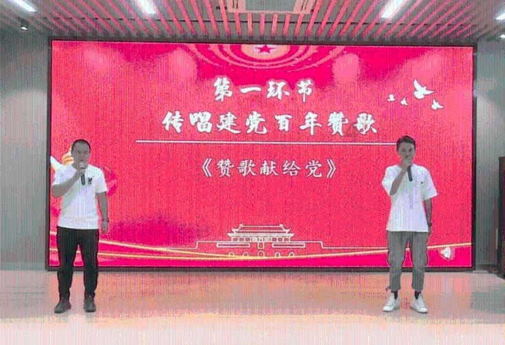 （新春走基层）重庆：百年黄葛古道张灯结彩年味浓