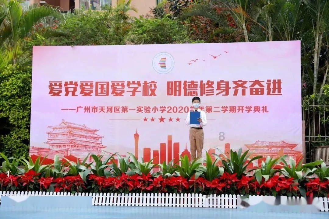 牡丹江东宁黑木耳、东北虎豹文创伴手礼亮相哈尔滨