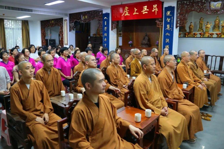 舰无虚发：暗星
