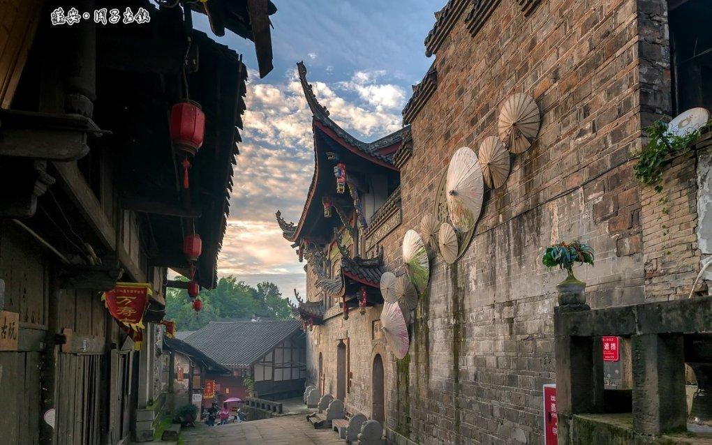 找个对象回家过年：情定龟峰，自驾旅游相亲，推开幸福的大门