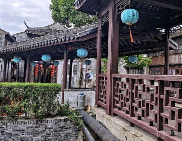 请问这是什么车的仪表盘？游戏画面