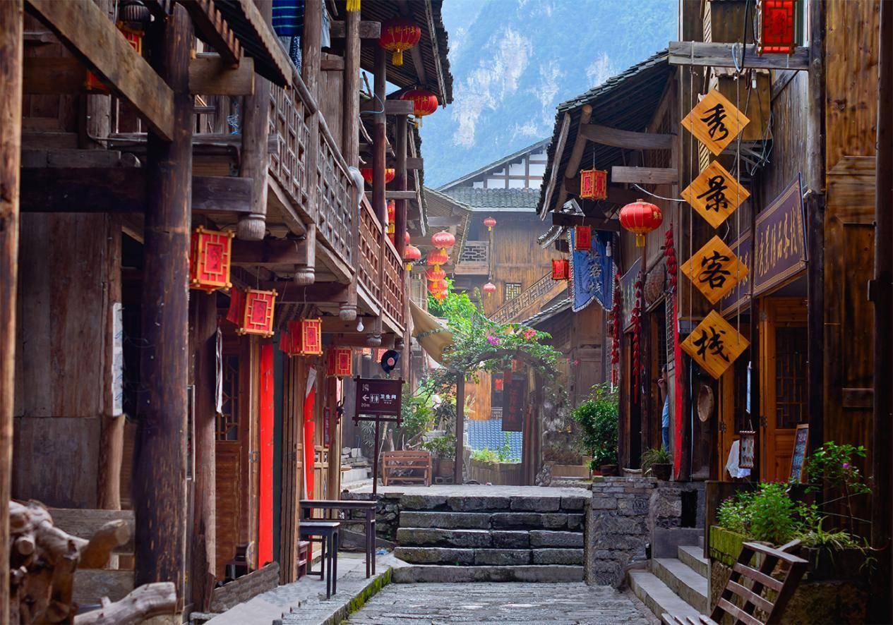 我从小在家养的一个狗 我结婚走了很不舍得经常哭怎么办？
